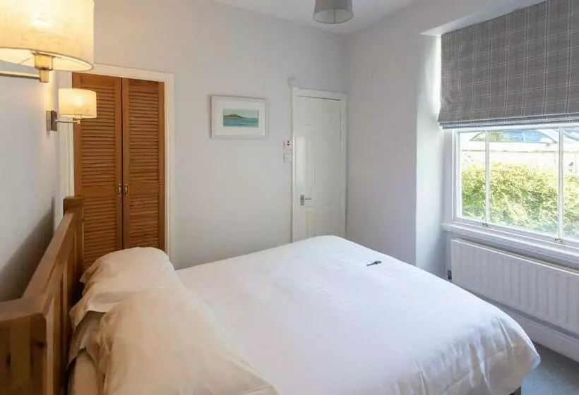 اتاق اکونومی, Ashleigh House Room Only