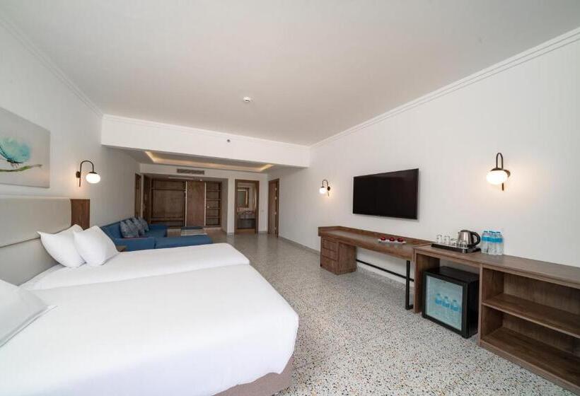 سوییت خانوادگی, Pickalbatros Vita Resort   Portofino Marsa Alam