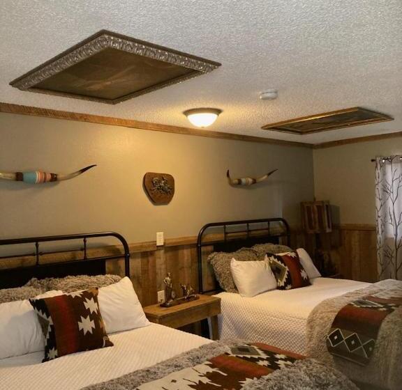 Номер Стандарт, Arthur Murray S Motel