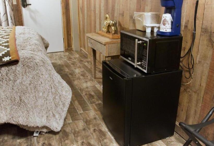 غرفة قياسية سرير كينج, Arthur Murray S Motel