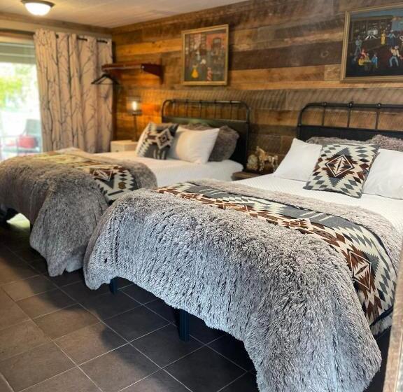 غرفة ديلوكس, Arthur Murray S Motel