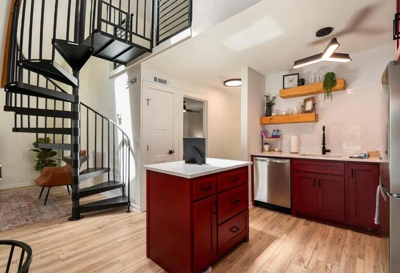 غرفة عائلية مطلّة علي الجبل, Tranquille Resort