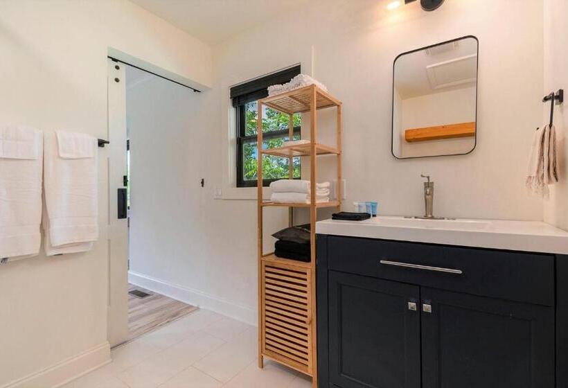 جناح ديلوكس سرير كينج, Tranquille Resort