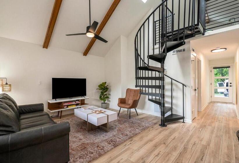 패밀리 룸 산 전망, Tranquille Resort