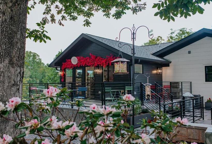 디럭스 스위트 킹 침대, Tranquille Resort