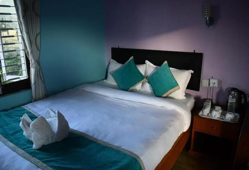 اتاق خانوادگی, Miracle Pokhara