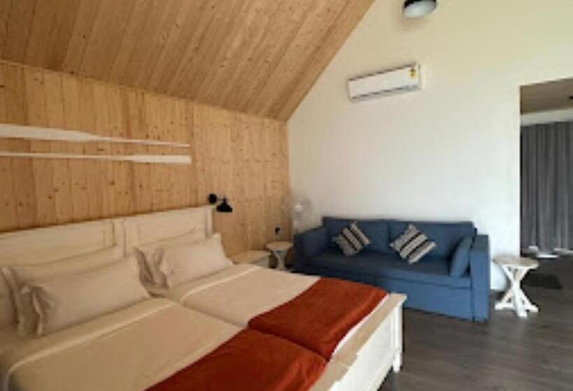 标准间, Praveg Beach Resort, Lighthouse, Daman