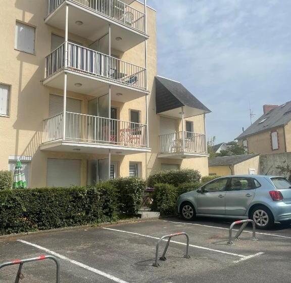 חדר לארבעה סטנדרטי עם מרפסת, Appartement La Baule   Plage Benoît