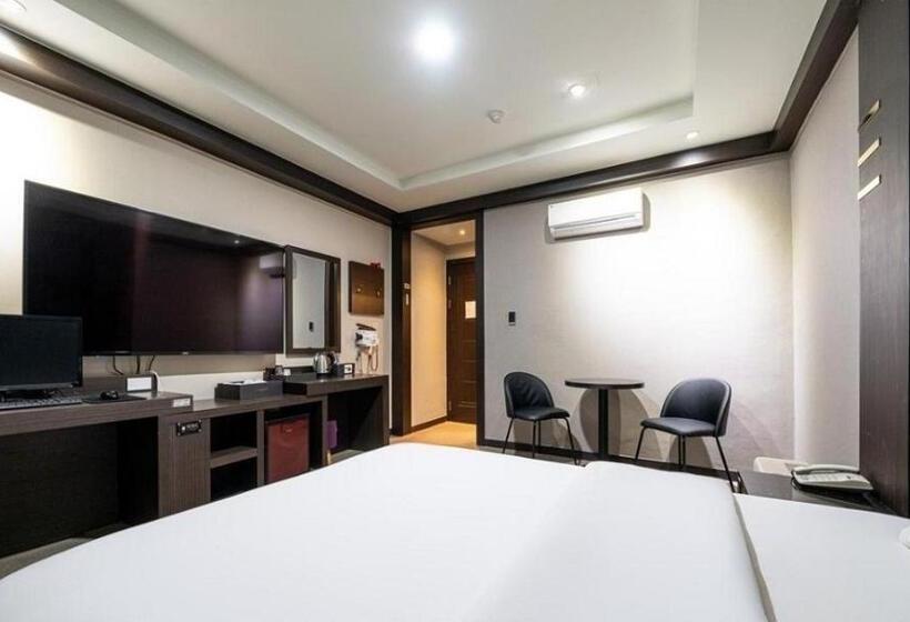 Номер Стандарт, Nowon Luxe