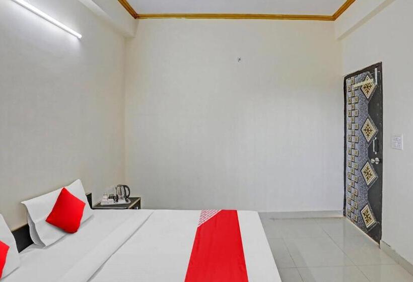 Трехместный Номер Классика, Oyo Flagship Hotel Stay Comfort