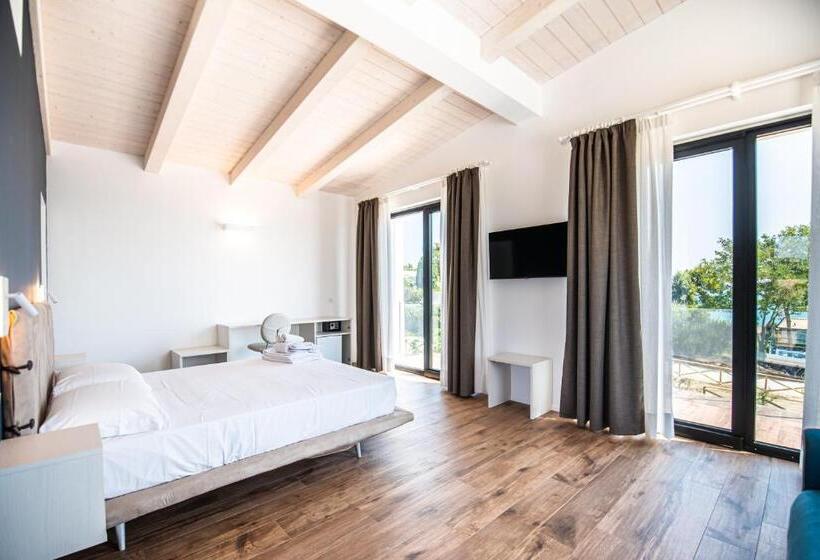 Juniorsvit Havsutsikt, La Perla Relais