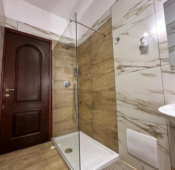 Номер Стандарт Совместная Ванная, La Via Del Mare