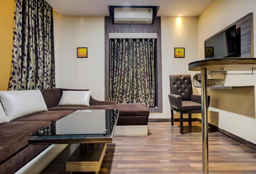 キングサイズベッドのスーペリアルーム, Kings Resort