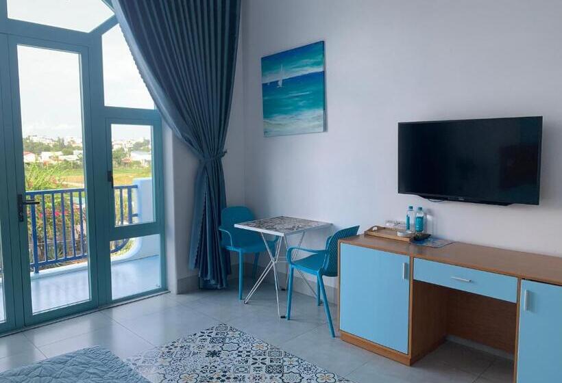 اتاق لوکس با بالکن, Santorini Villa Cam Ranh
