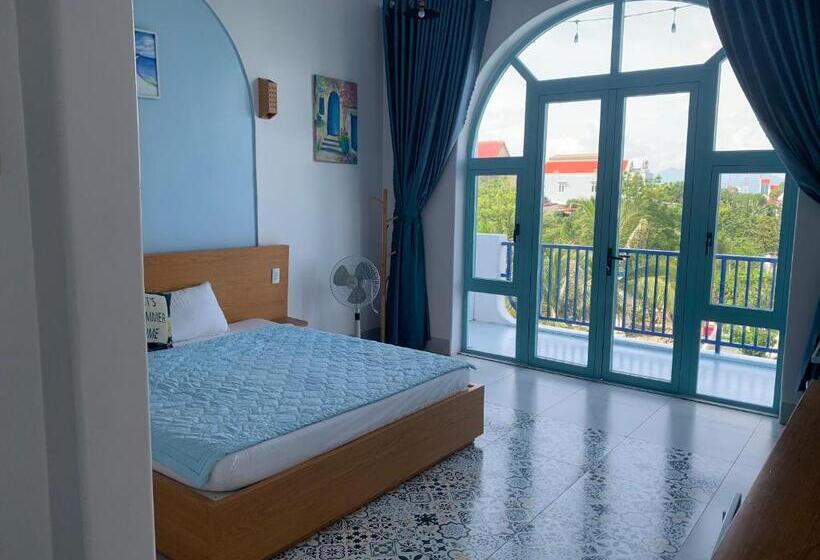 اتاق لوکس با بالکن, Santorini Villa Cam Ranh