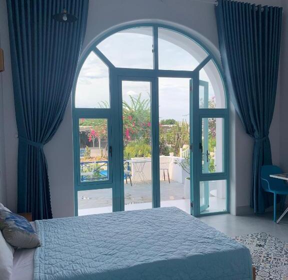 اتاق لوکس چهار تخته, Santorini Villa Cam Ranh