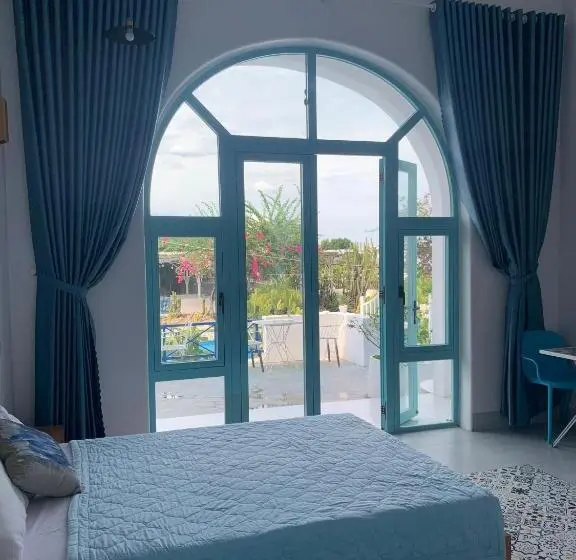 اتاق لوکس چهار تخته, Santorini Villa Cam Ranh