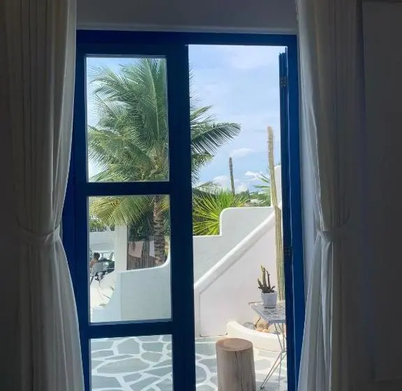 اتاق استاندارد با بالکن, Santorini Villa Cam Ranh