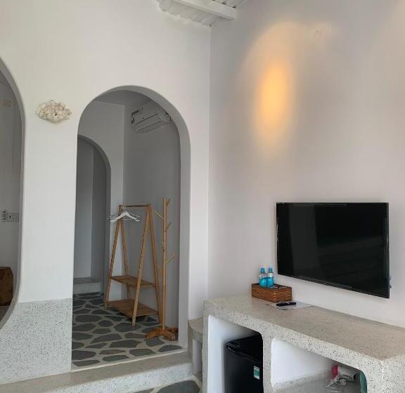 اتاق استاندارد با بالکن, Santorini Villa Cam Ranh