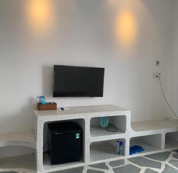 اتاق استاندارد با بالکن, Santorini Villa Cam Ranh