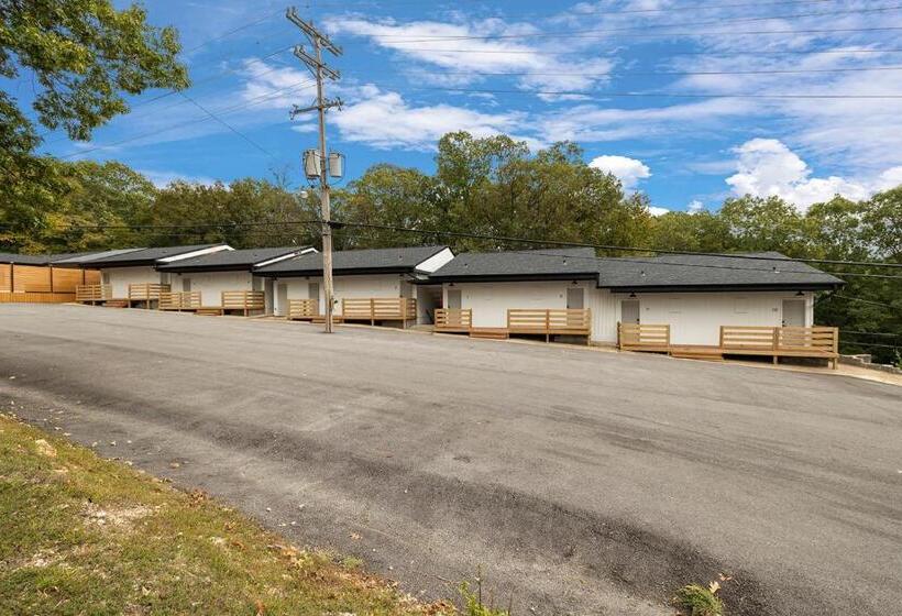 إستوديو قياسى سرير كينج, The Lofts On Indian Point   Near Silver Dollar City