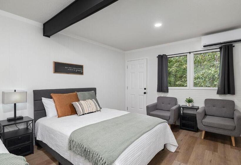 إستوديو قياسى, The Lofts On Indian Point   Near Silver Dollar City