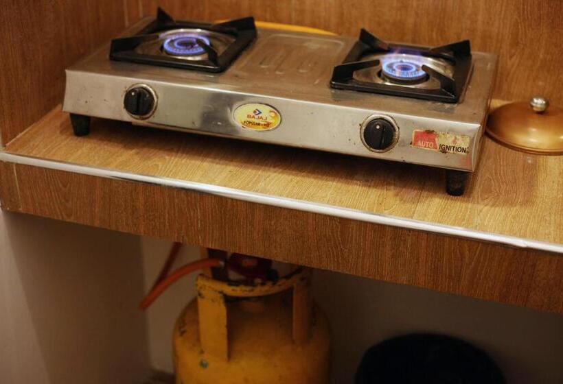 غرفة ديلوكس رباعية, Bluewave Inn Weligama