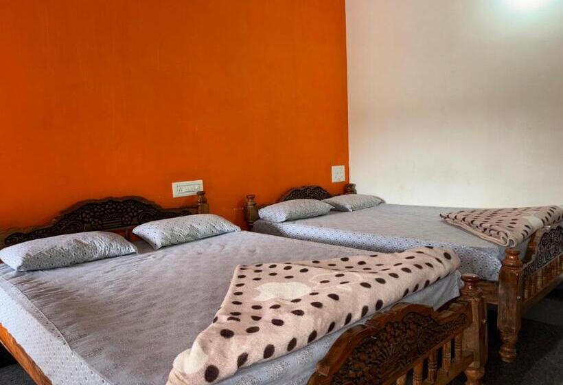 이코노미 트리플 룸, Siri Vismaya Home Stay