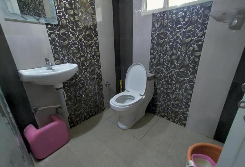 غرفة عائلية, Siri Vismaya Home Stay