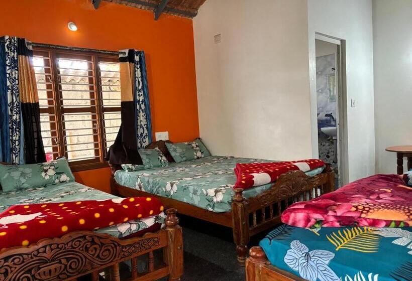 Семейный Номер, Siri Vismaya Home Stay