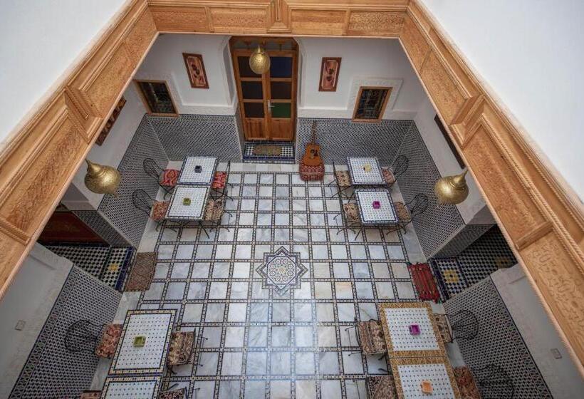 豪华三人间, Riad Tafoukt Fes