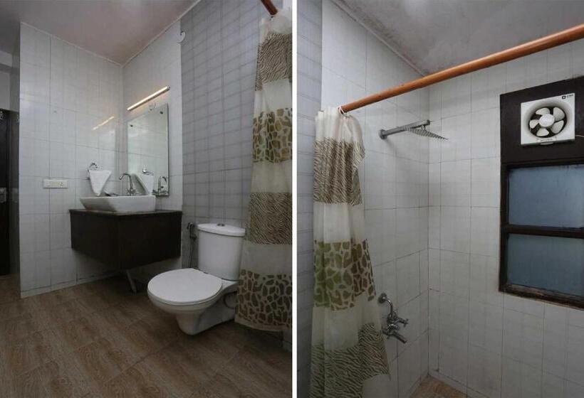 Triple Classic Room, Collection O Hotel Himalaya