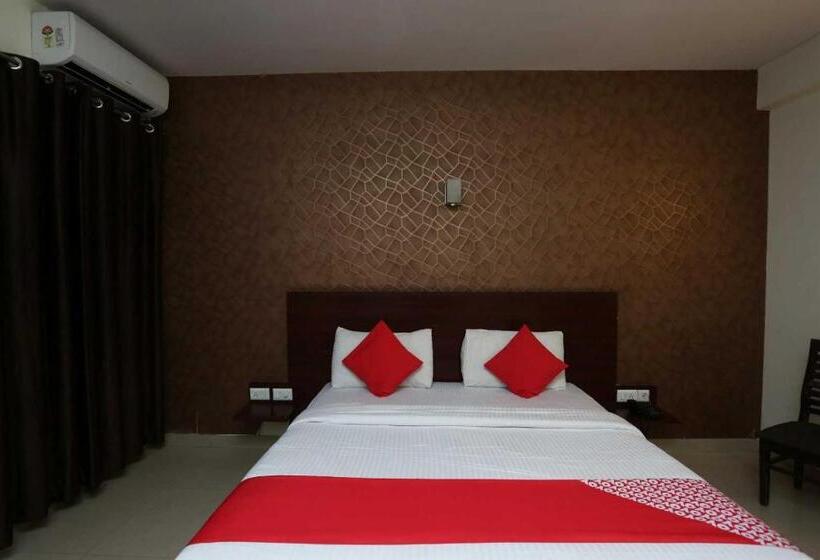 Triple Classic Room, Collection O Hotel Himalaya