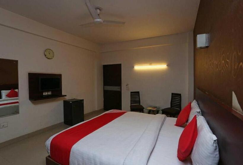 Triple Classic Room, Collection O Hotel Himalaya