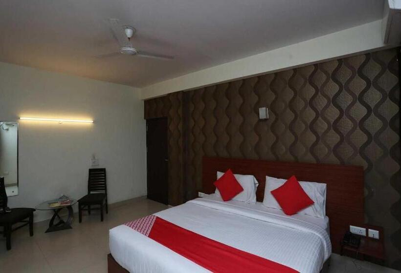 Triple Classic Room, Collection O Hotel Himalaya