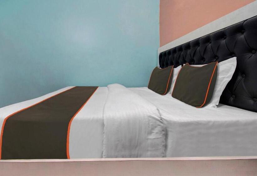 トリプルクラシックルーム, Collection O The Legent