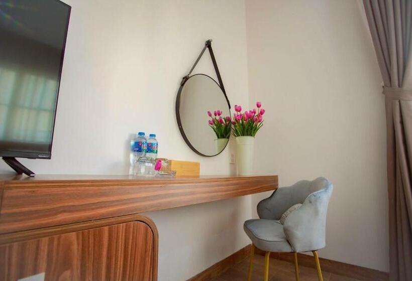 Standardzimmer, Kim Thái