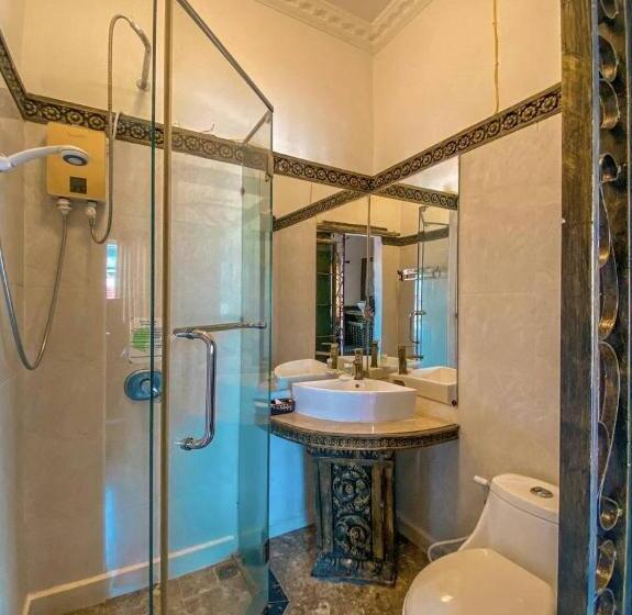 标准间, Le Casablanca