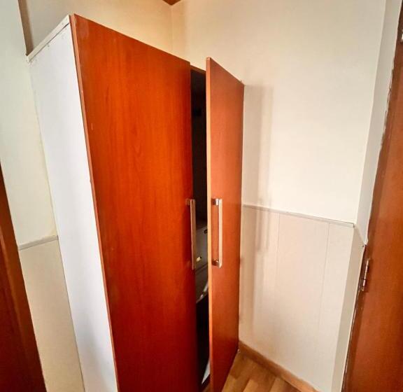 חדר סטנדרט, Oyster Pearl Near Medanta Hospital Sec39