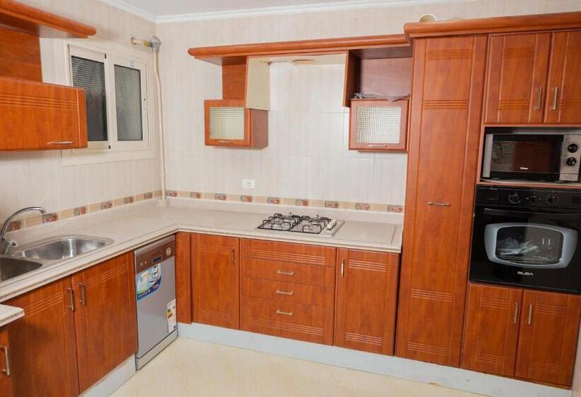 1 Bedroom Penthouse Apartment, The Villa 604 Powered By Look