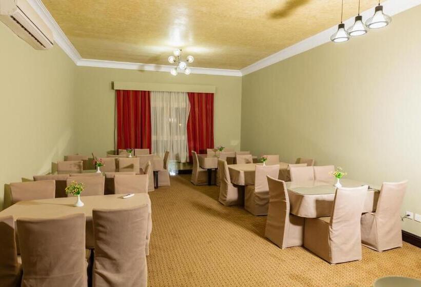 1 Bedroom Penthouse Apartment, The Villa 604 Powered By Look