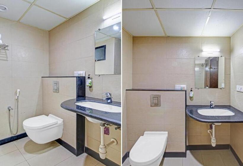 חדר משפחתי דלוקס, Venkys Stay Inn