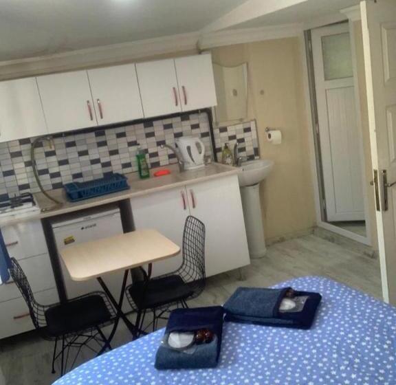 سوییت لوکس, Taksi̇m Apart Sui̇t