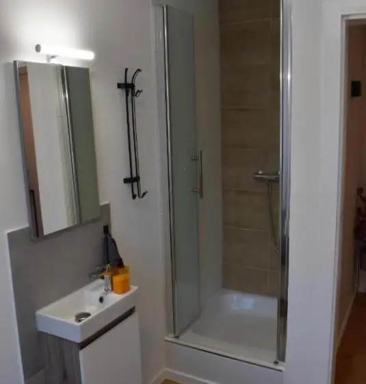 Standard Yhden Hengen Huone, Pension Bären