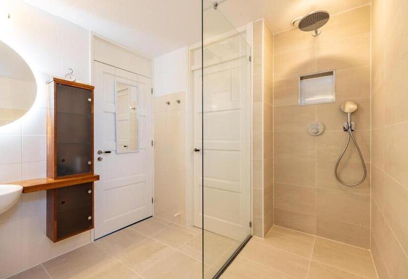 デラックスルーム, B&b De Tulpentoren