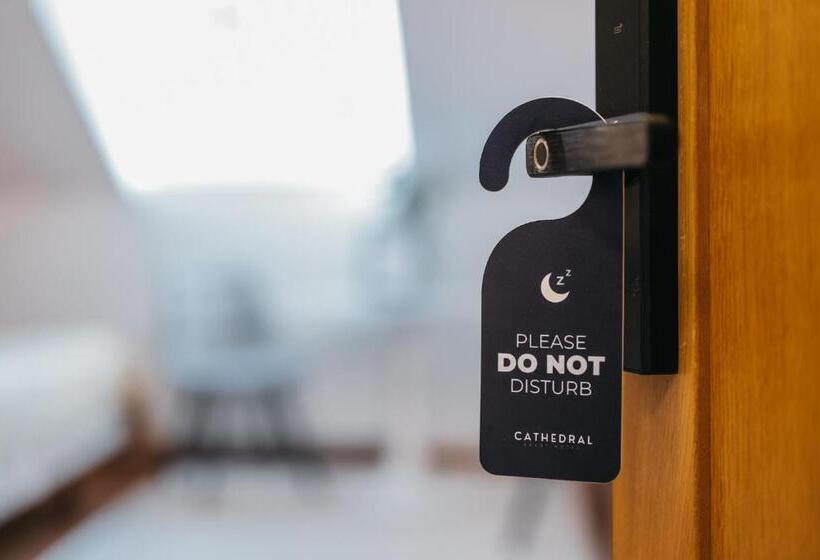 اتاق سوپریور یک تخته, Cathedral Apartments Self Check In