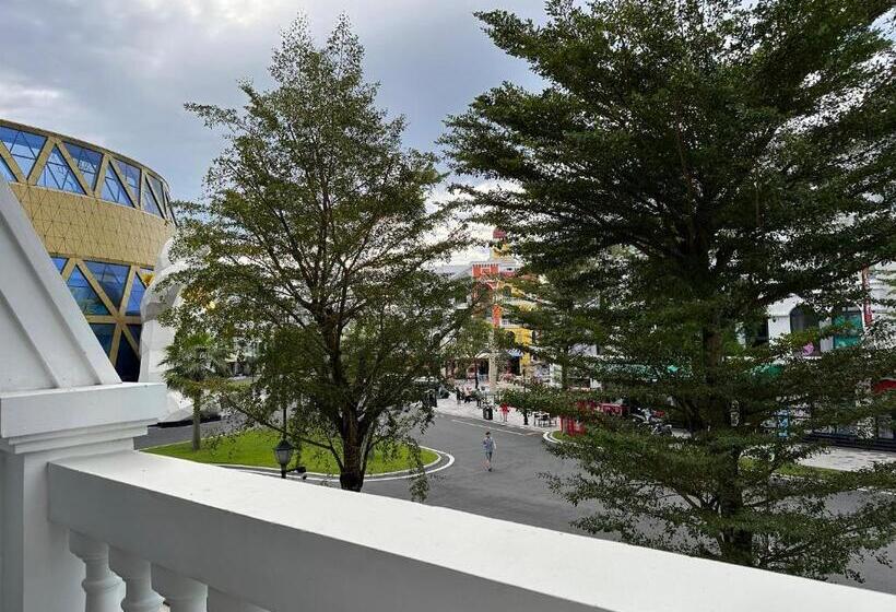 اتاق استاندارد چهارنفره با بالکن, Mộc Lâm Homestay Grandworld Phú Quốc