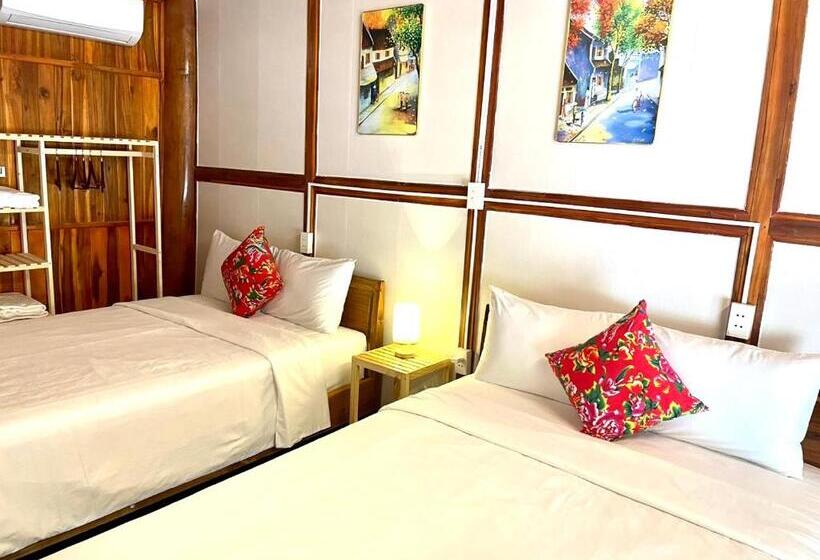 اتاق لوکس با چشم‌انداز دریا, Woodstock Beach Camp