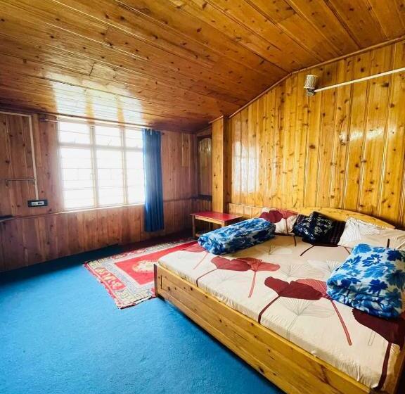 Triple Classic Room, Soltee