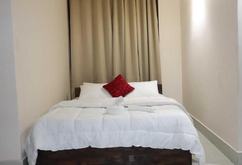 Triple Classic Room, Soltee